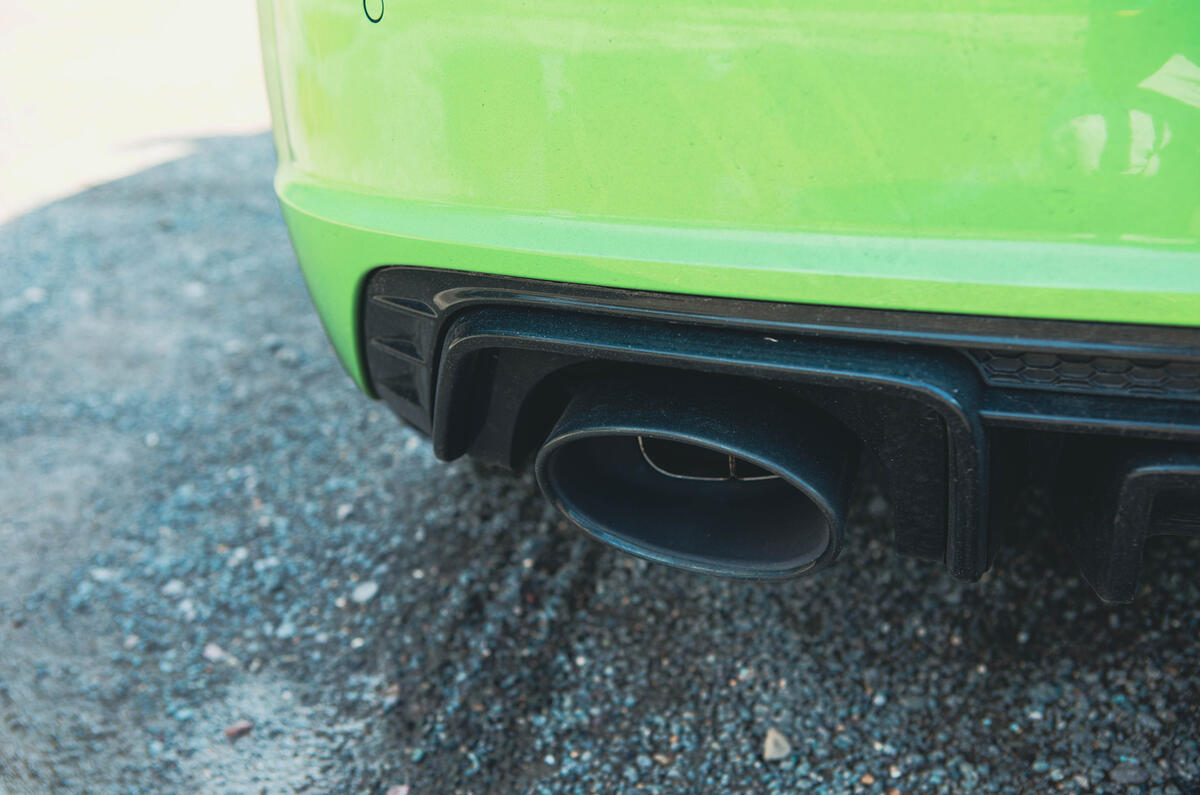 Audi TT RS exhaust Audi TT RS exhaust