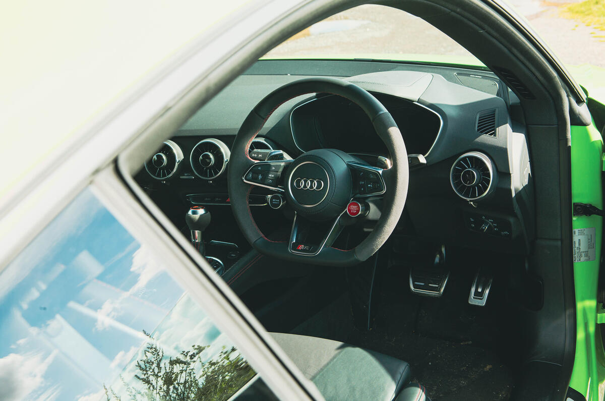 Audi TT RS steering wheel Audi TT RS steering wheel