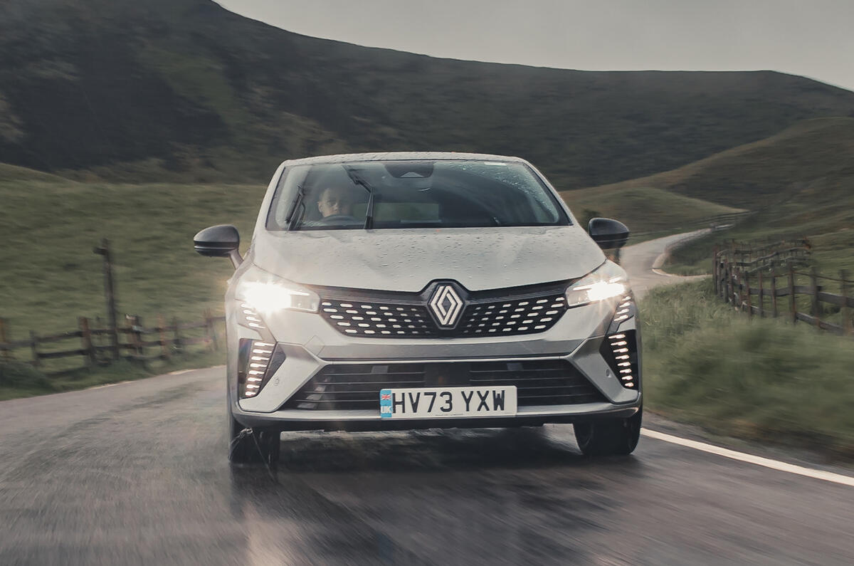 AutoCar Awards 2024   Renault Clio   ME 5