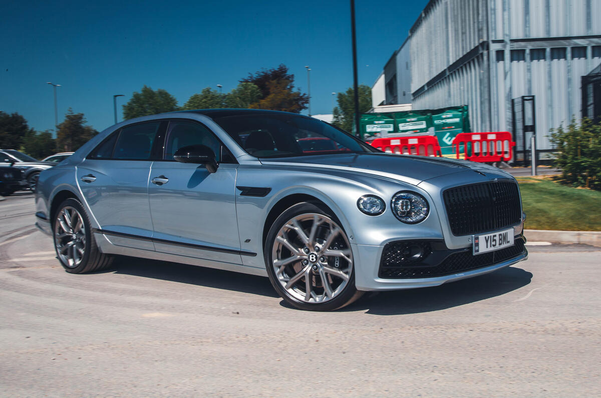 Bentley Flying Spur conering 2 Bentley Flying Spur conering 2