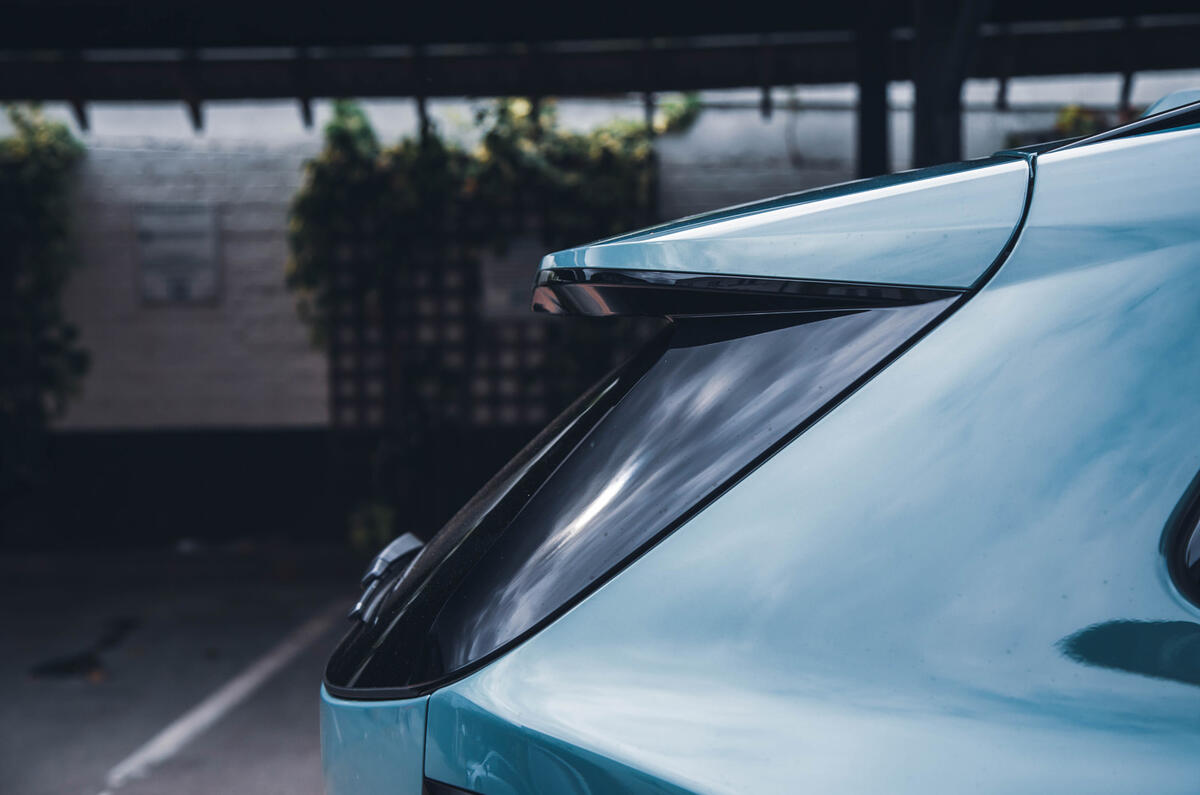 BMW iX1 side rear spoiler BMW iX1 side rear spoiler