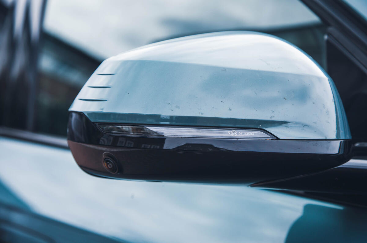 BMW iX1 wing mirror BMW iX1 wing mirror