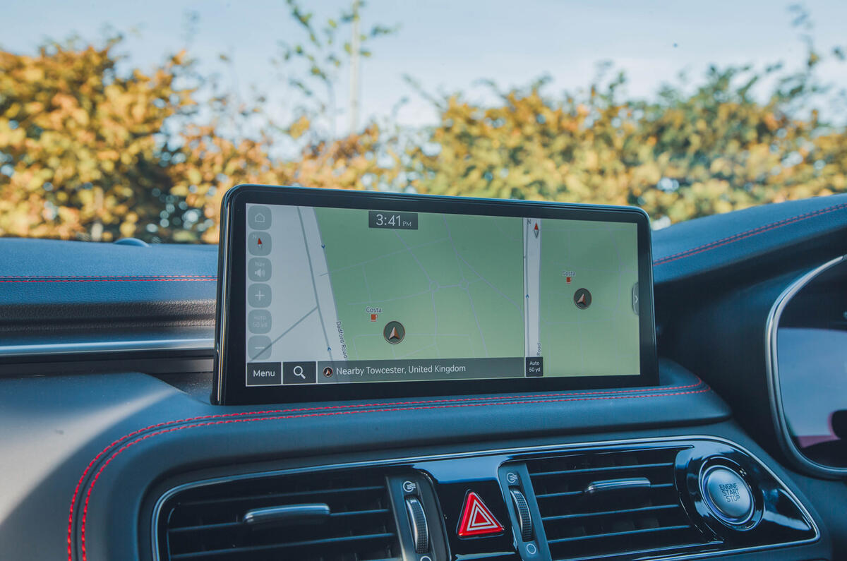Genesis G70 infotainment Genesis G70 infotainment