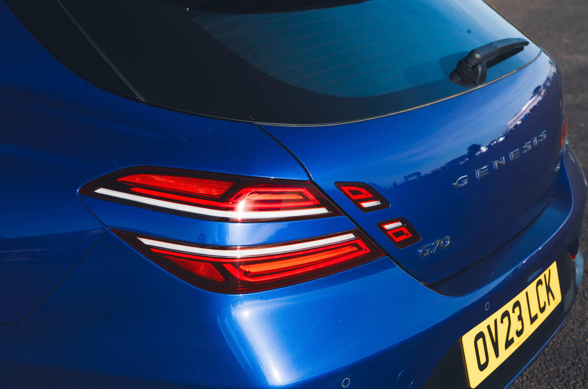 Genesis G70 rear light Genesis G70 rear light