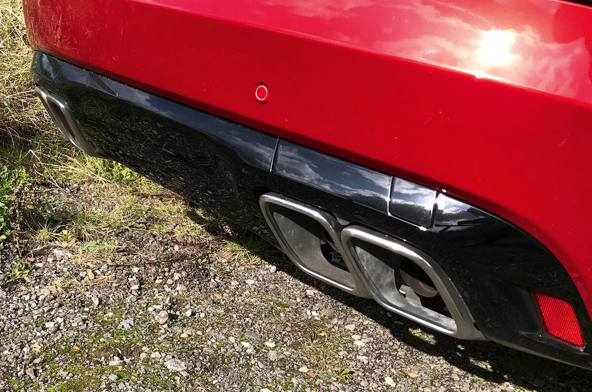 Land Rover SVAutobiography Dynamic long-term review - exhausts