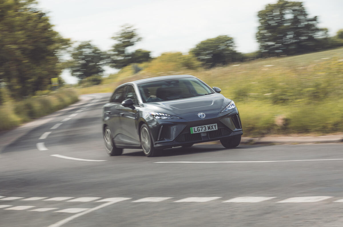 MG 4 EV fast cornering 2 MG 4 EV fast cornering 2