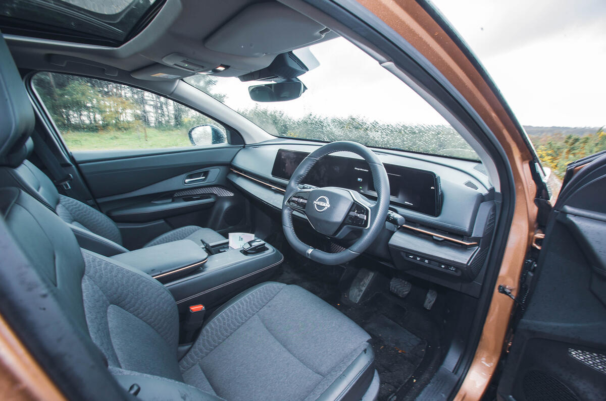 Nissan Ariya front interior
