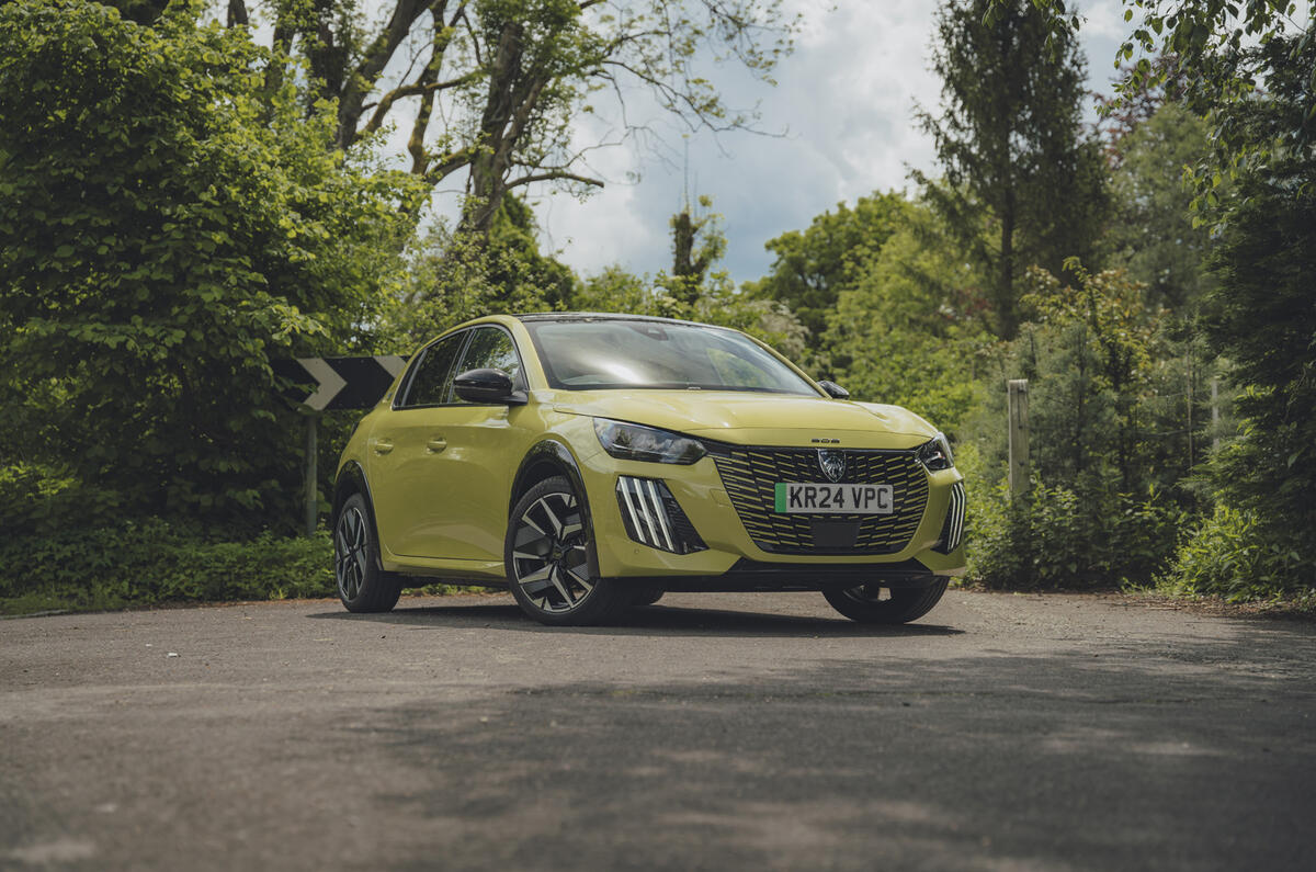 Peugeot e 208 parked Peugeot e 208 parked