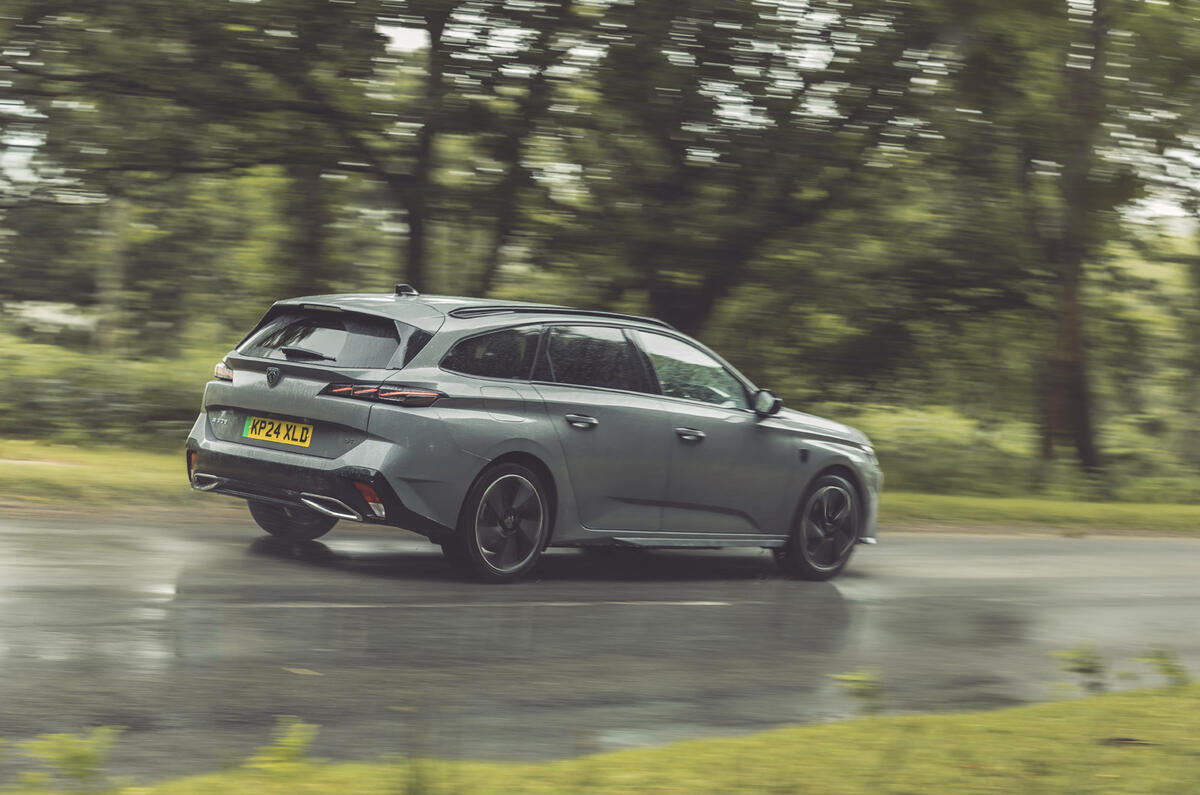 Peugeot e 308 long termer  rear 2