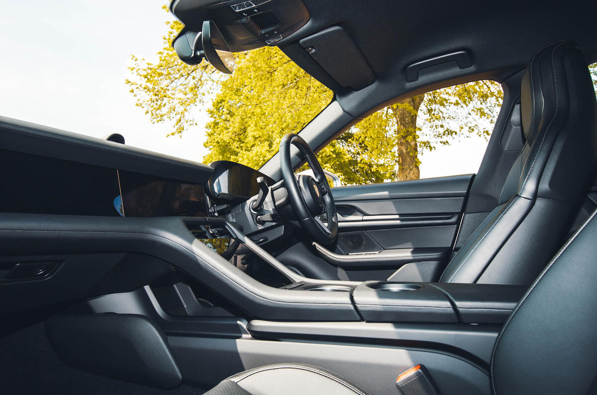 porsche taycan sport turismo lt 2024 jh 24