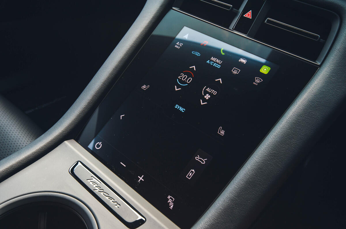 Porsche Taycan centre console