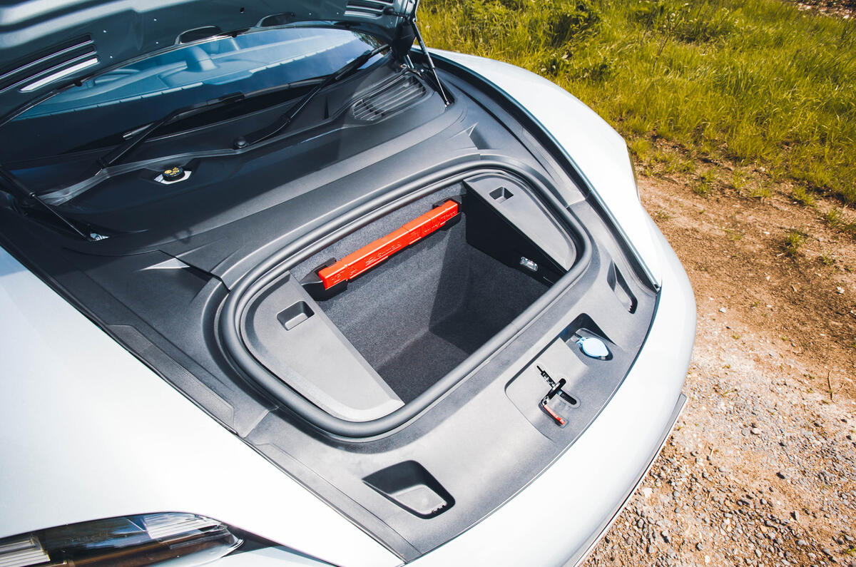 Porsche Taycan frunk