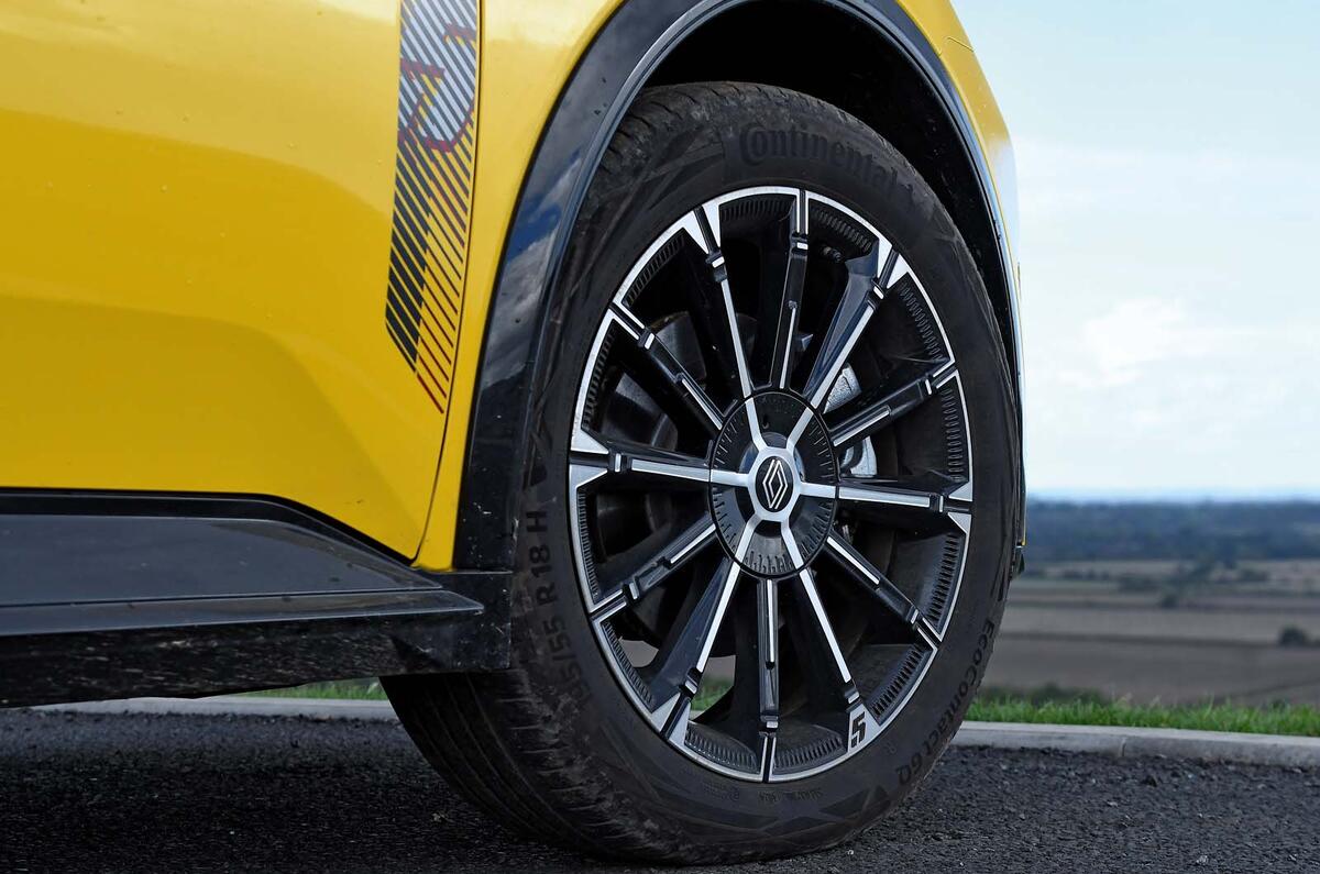 Renault 5 LT  SC  2025 jb20250911 1522