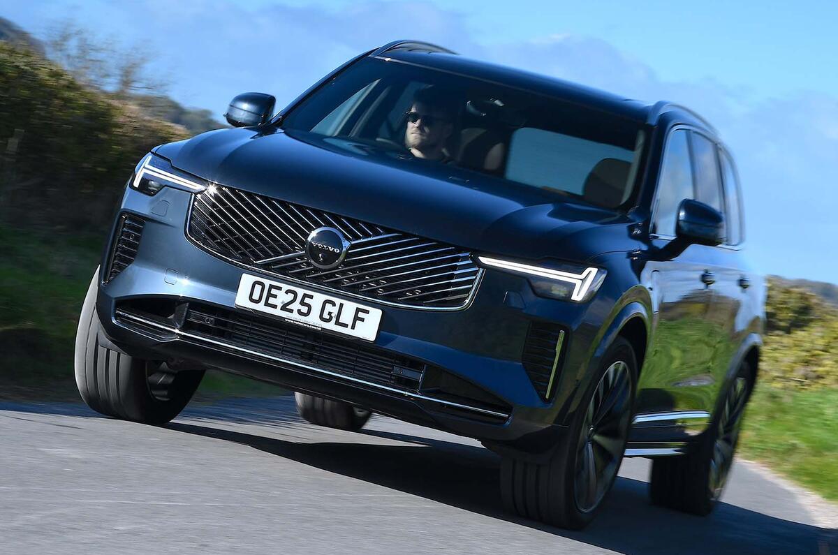 Volvo XC90 T8 Hybrid LT  KC  2025 jb14