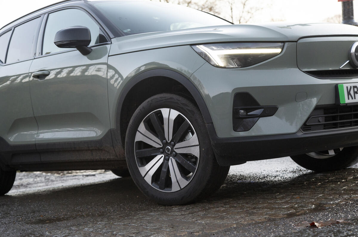 Volvo XC40 Recharge front detail Volvo XC40 Recharge front detail