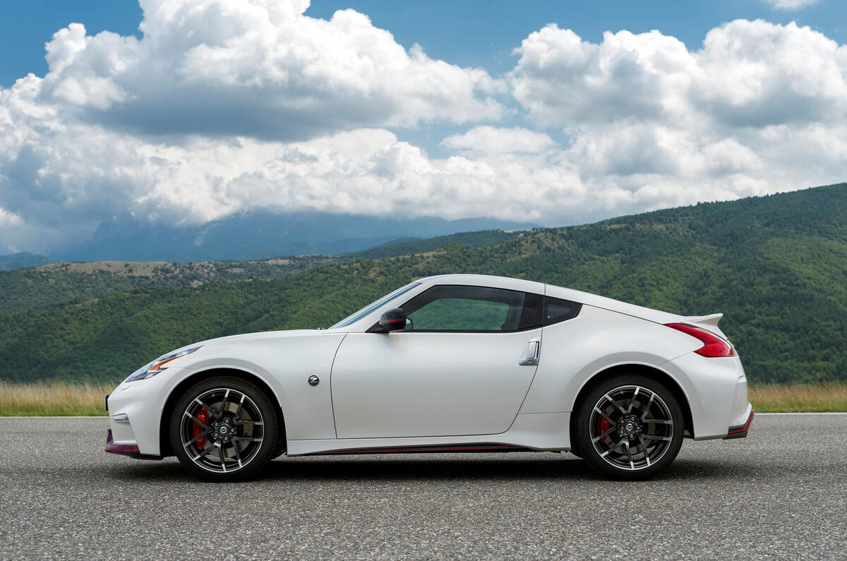 Aerodynamic and suspension tweaks for Nissan 370Z Nismo  Aerodynamic and suspension tweaks for Nissan 370Z Nismo