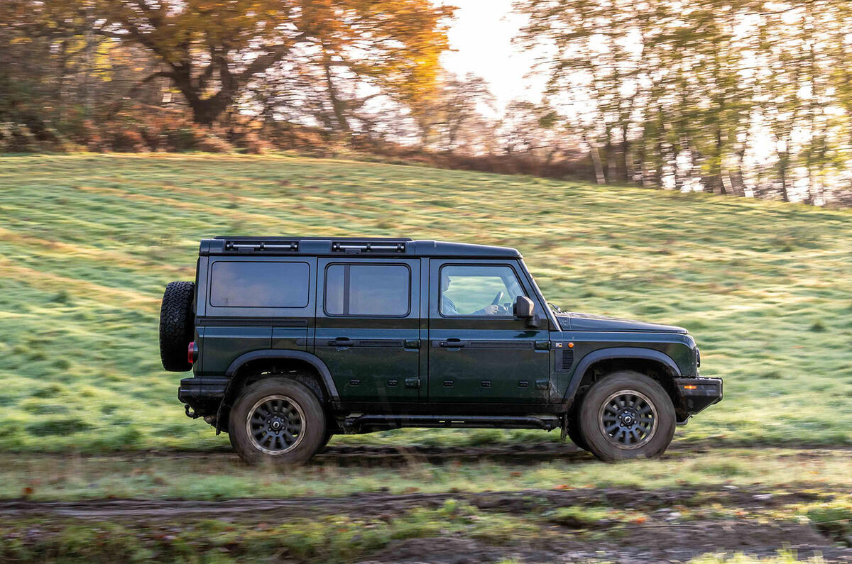 ineos grenadier off road review 2023 06 panning side