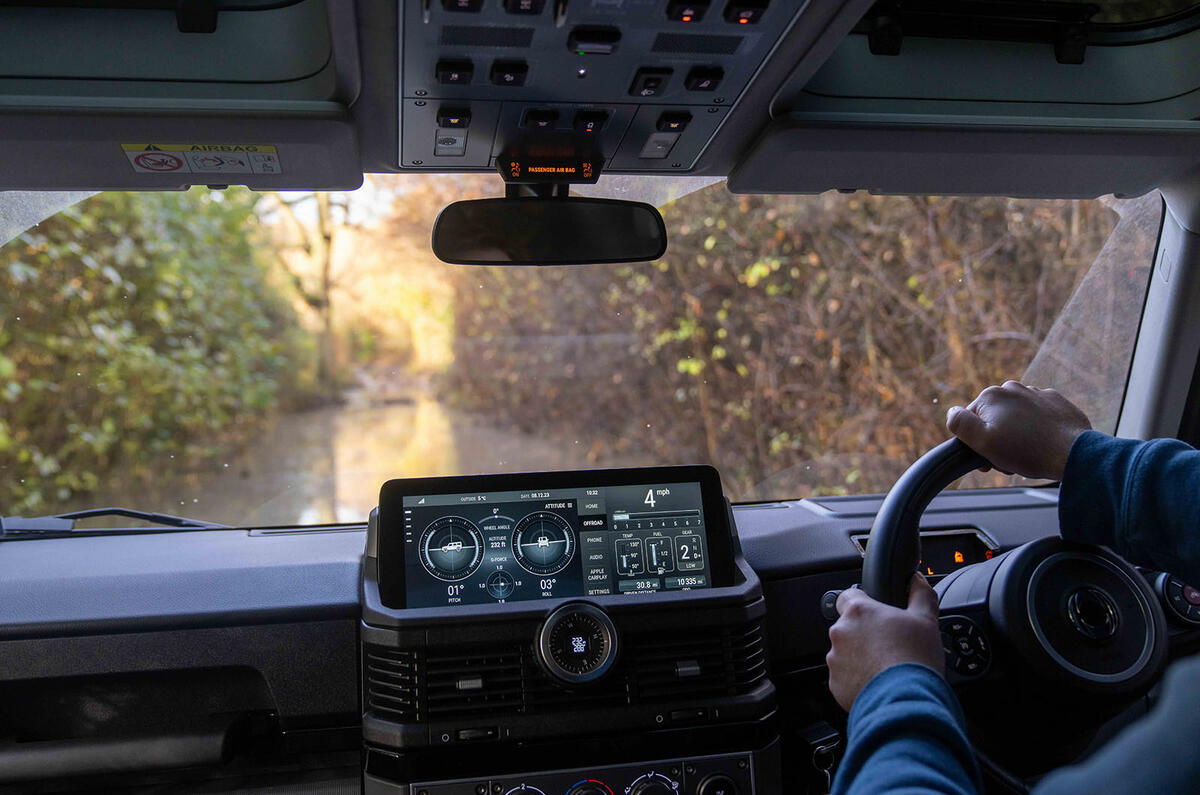 ineos grenadier off road review 2023 09 interior