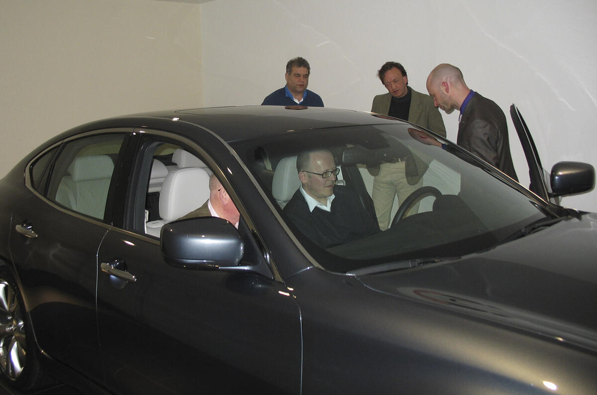 Geneva motor show: Infiniti M