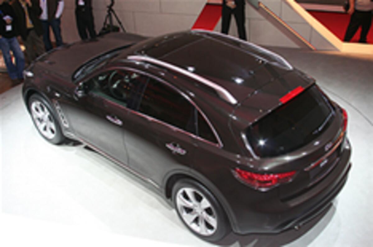 First view: Infiniti FX50 