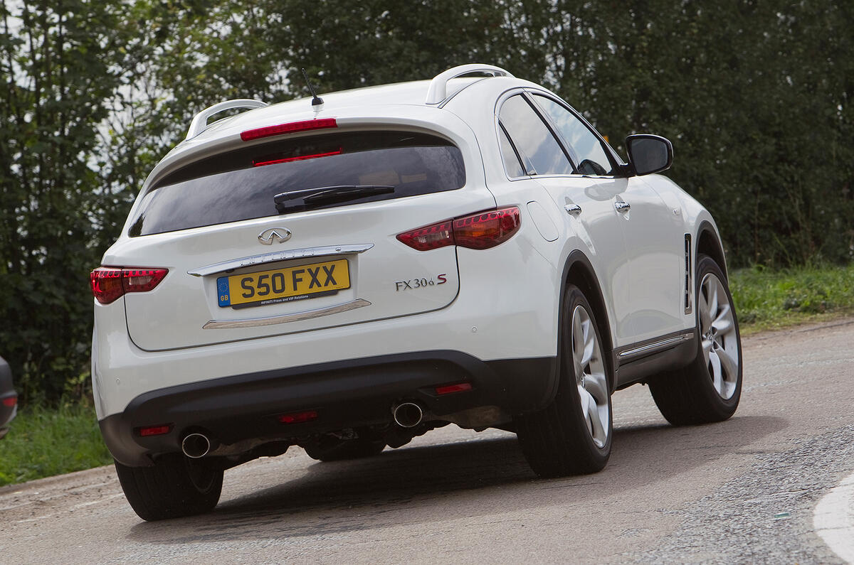 Even on 20in wheels the ride is rather lively Infiniti FX rear cornering