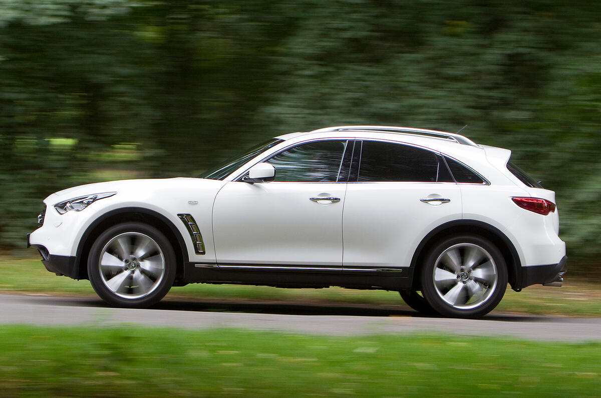 There's too much wind and tyre noise at motorway speeds Infiniti FX side profile