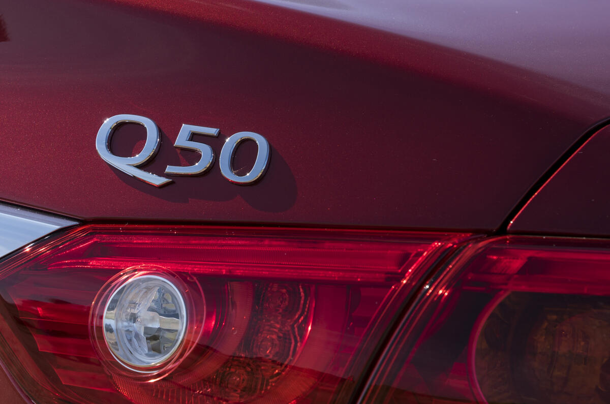 Infiniti Q50 badging