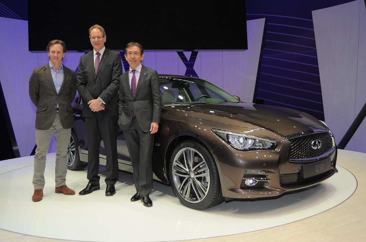 Infiniti Q50 LWB and FX50: Shanghai motor show 2013