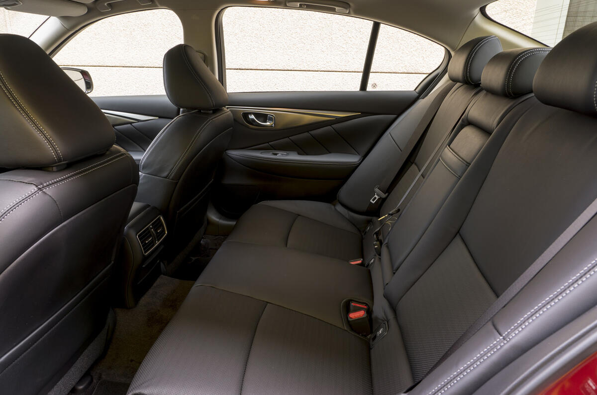 Infiniti Q50 rear seats