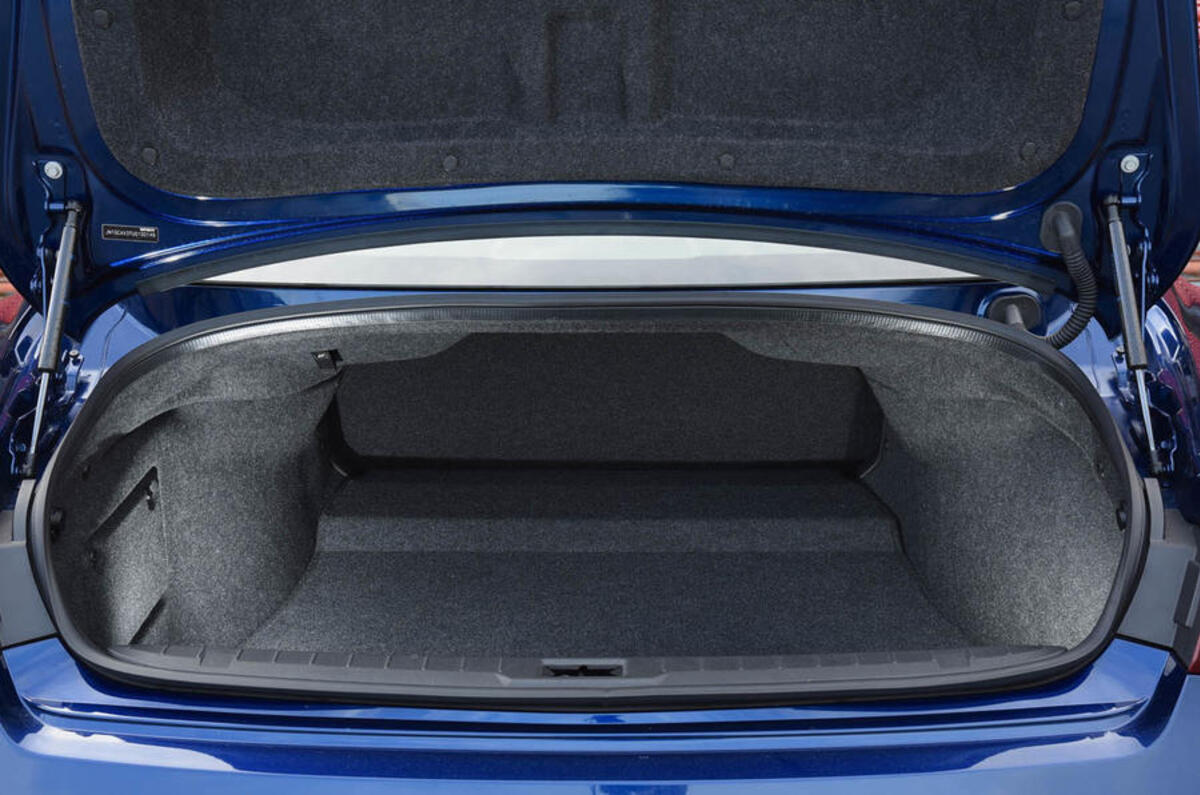 Infiniti Q60 boot space