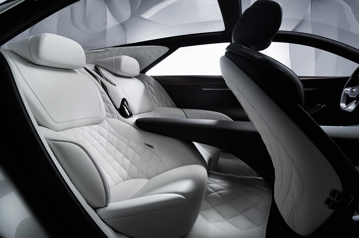 Infiniti reveals range-topping Q80 Inspiration concept