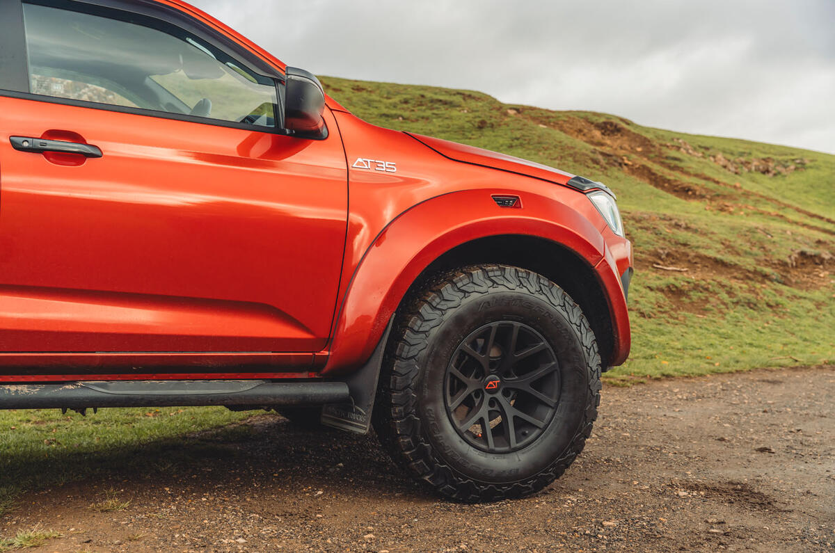 Isuzu D MAX AT35 Arctic Trucks=review 2025 006