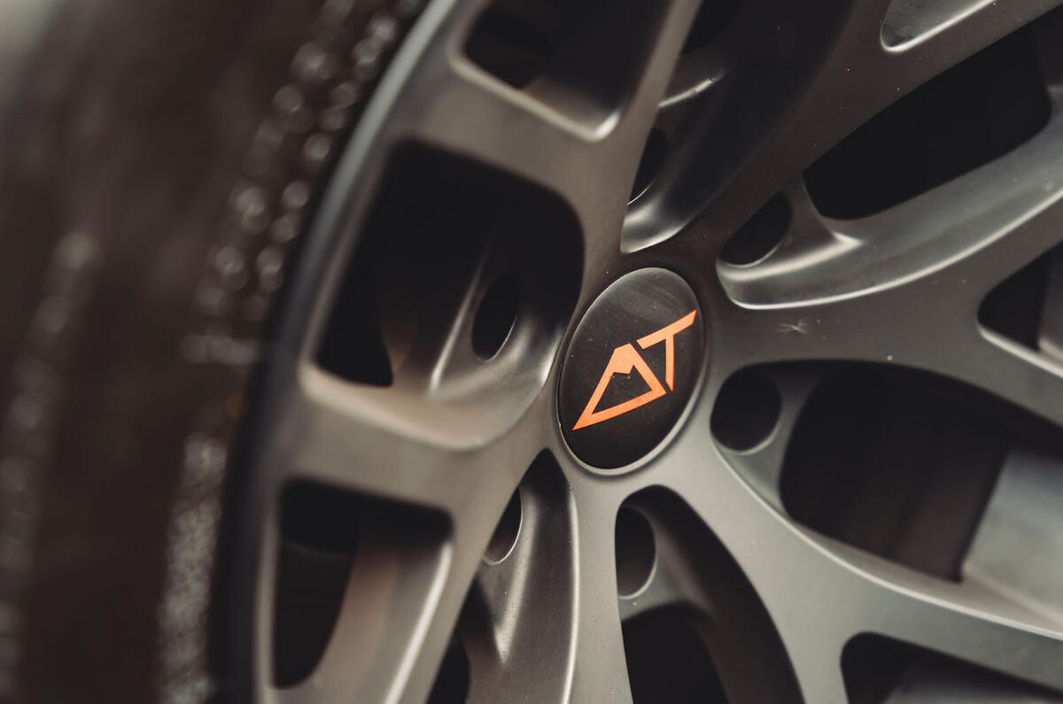 Isuzu D MAX AT35 Arctic Trucks=review 2025 007