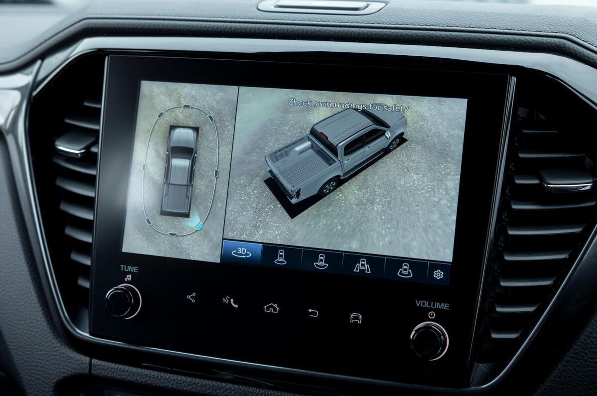ISUZU D Max EV review 2026 011
