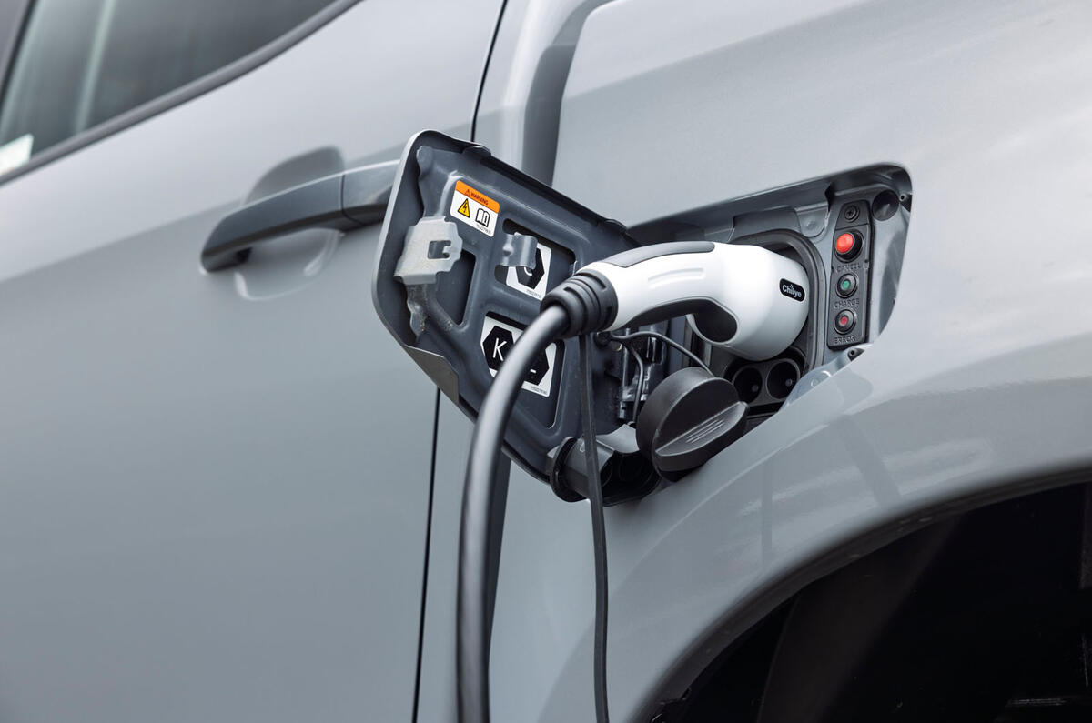 ISUZU D Max EV review 2026 014
