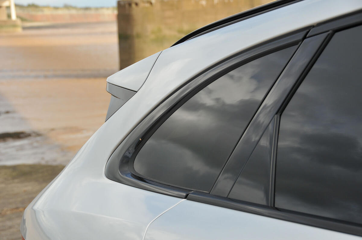 Jaguar F-Pace  2016 road test review roof spoiler