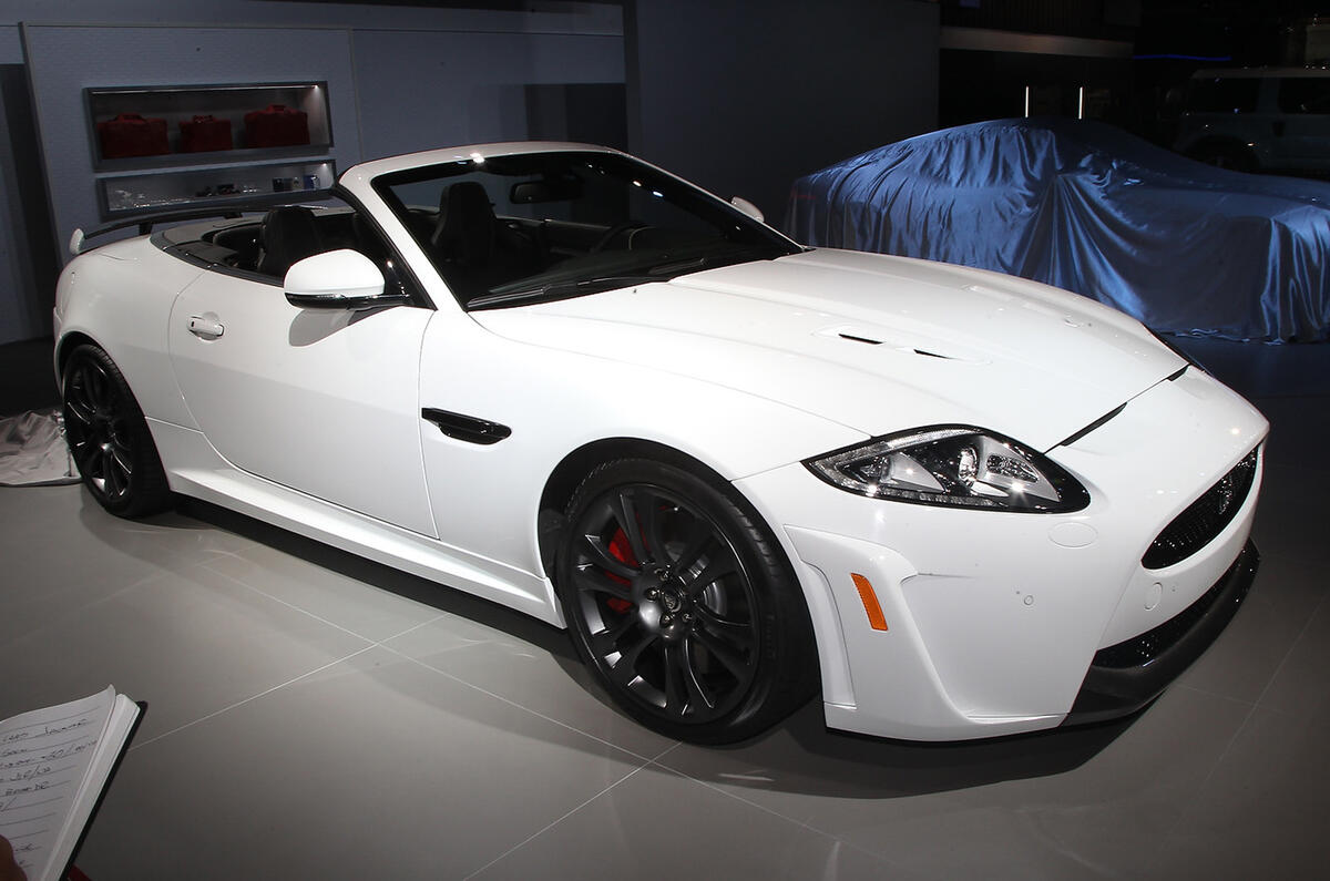 LA show: Jaguar XKR-S cabriolet