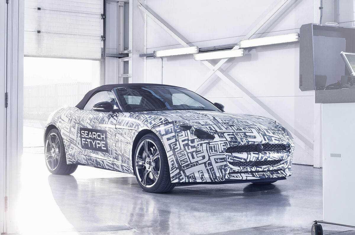 New York show: Jaguar F-Type