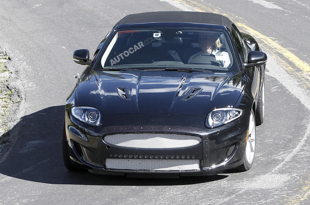 no title Jaguar XE - spy pics and details