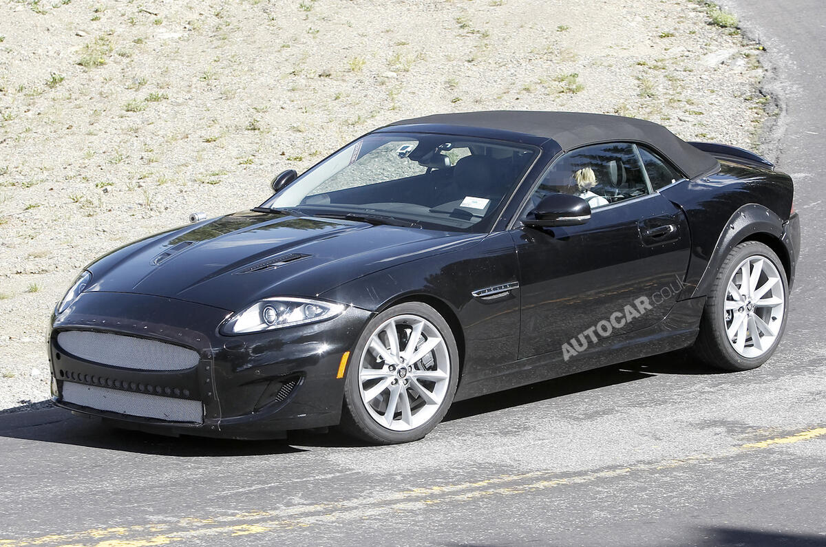 no title Jaguar XE - spy pics and details