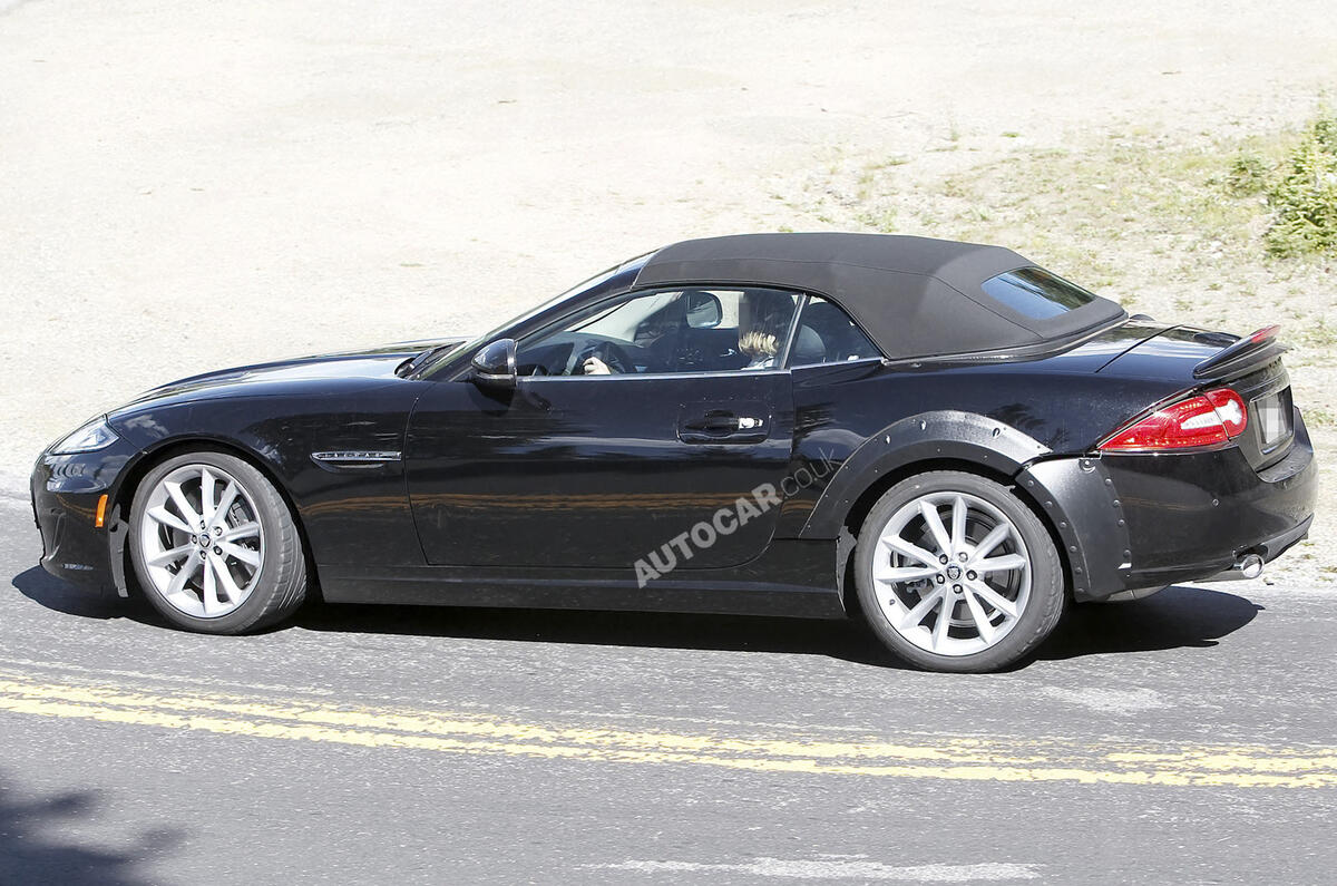 no title Jaguar XE - spy pics and details