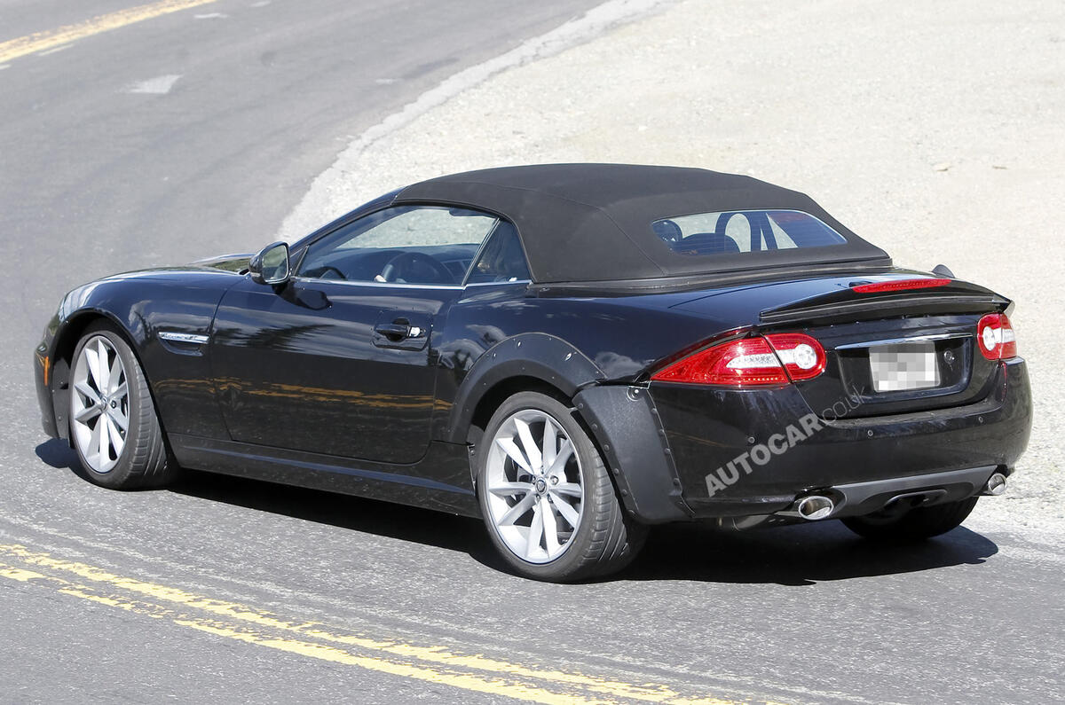 no title Jaguar XE - spy pics and details