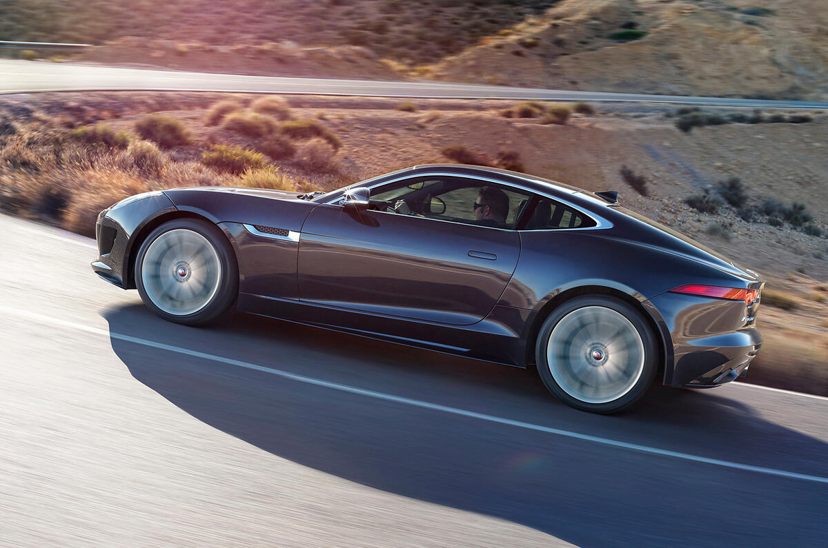 Jaguar confirms manual and AWD options for MY2016 F-type