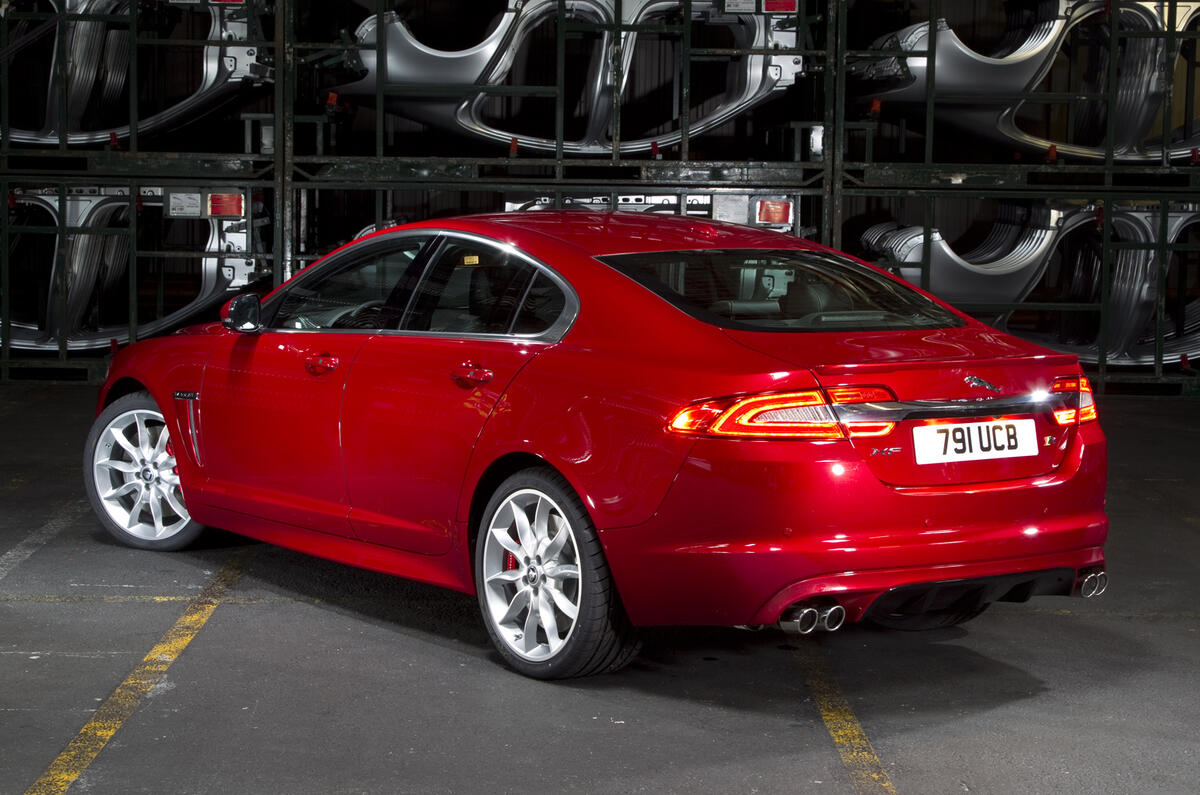 New York motor show: new Jaguar XF