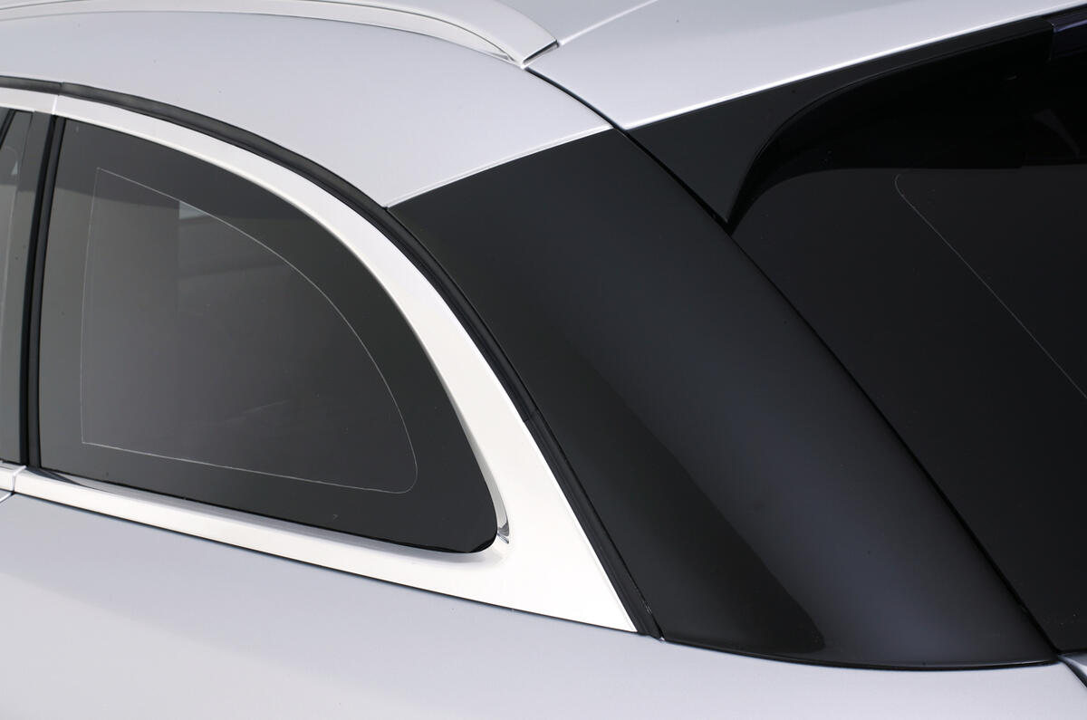 no title Geneva show: Jag XF Sportbrake