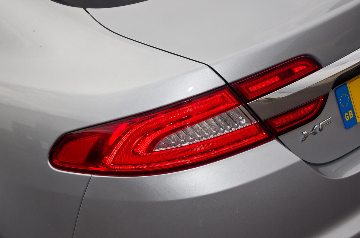 Rear lights are LED and are designed so that they extend into the boot Jaguar XF rear lights