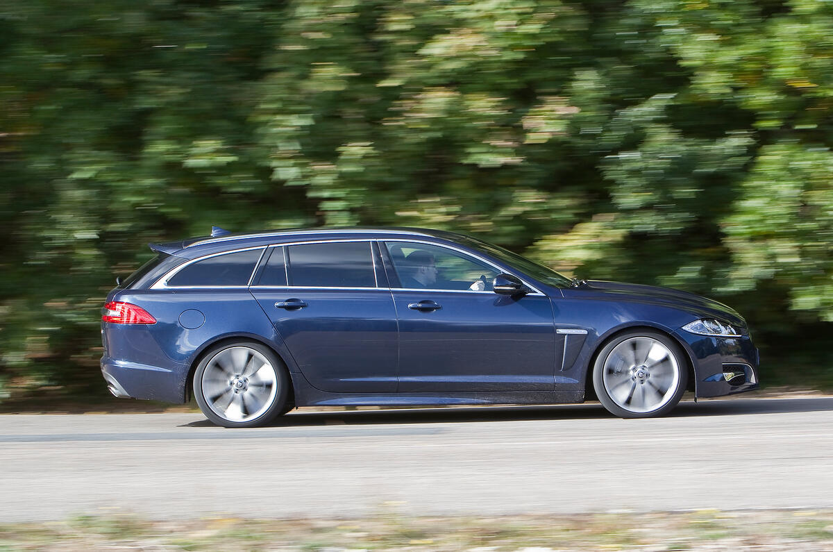 Jaguar XF Sportbrake side profile