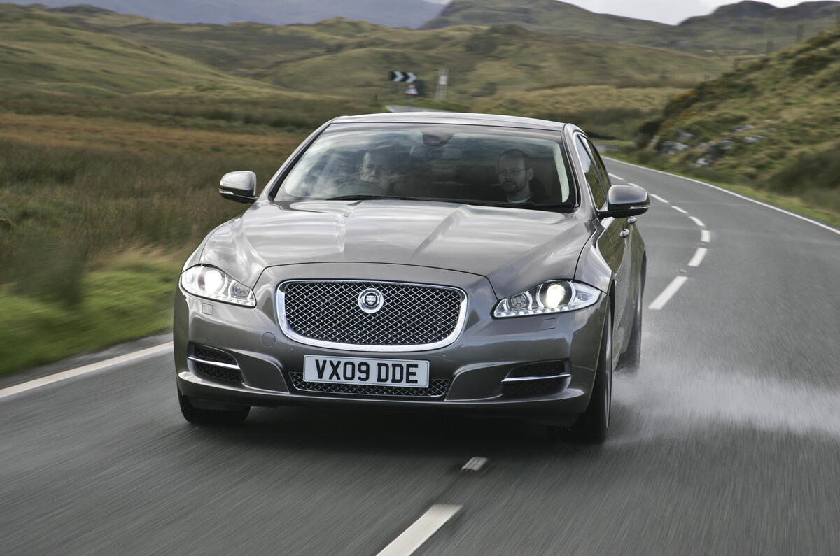 New Jaguar XJ 'on schedule'