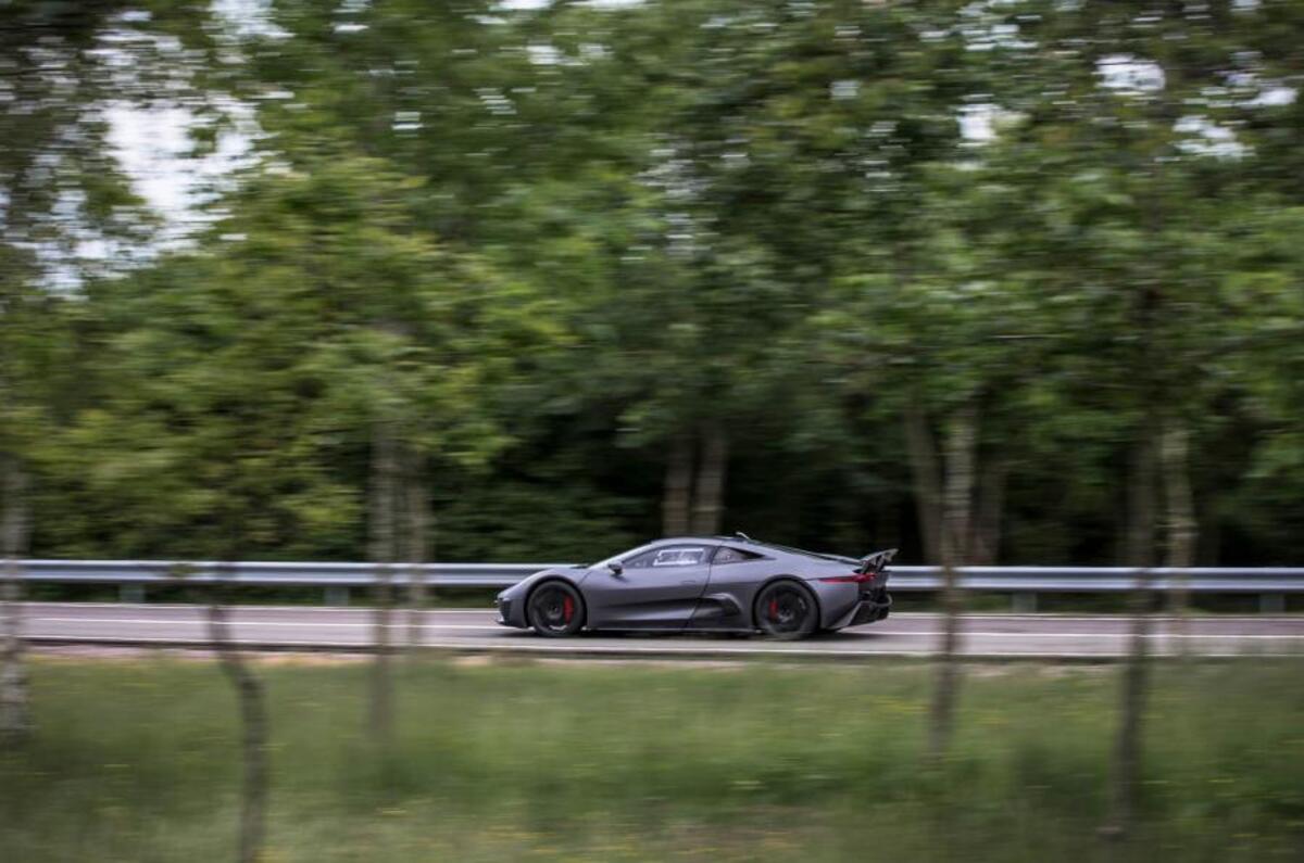 Jaguar C-X75 side profile