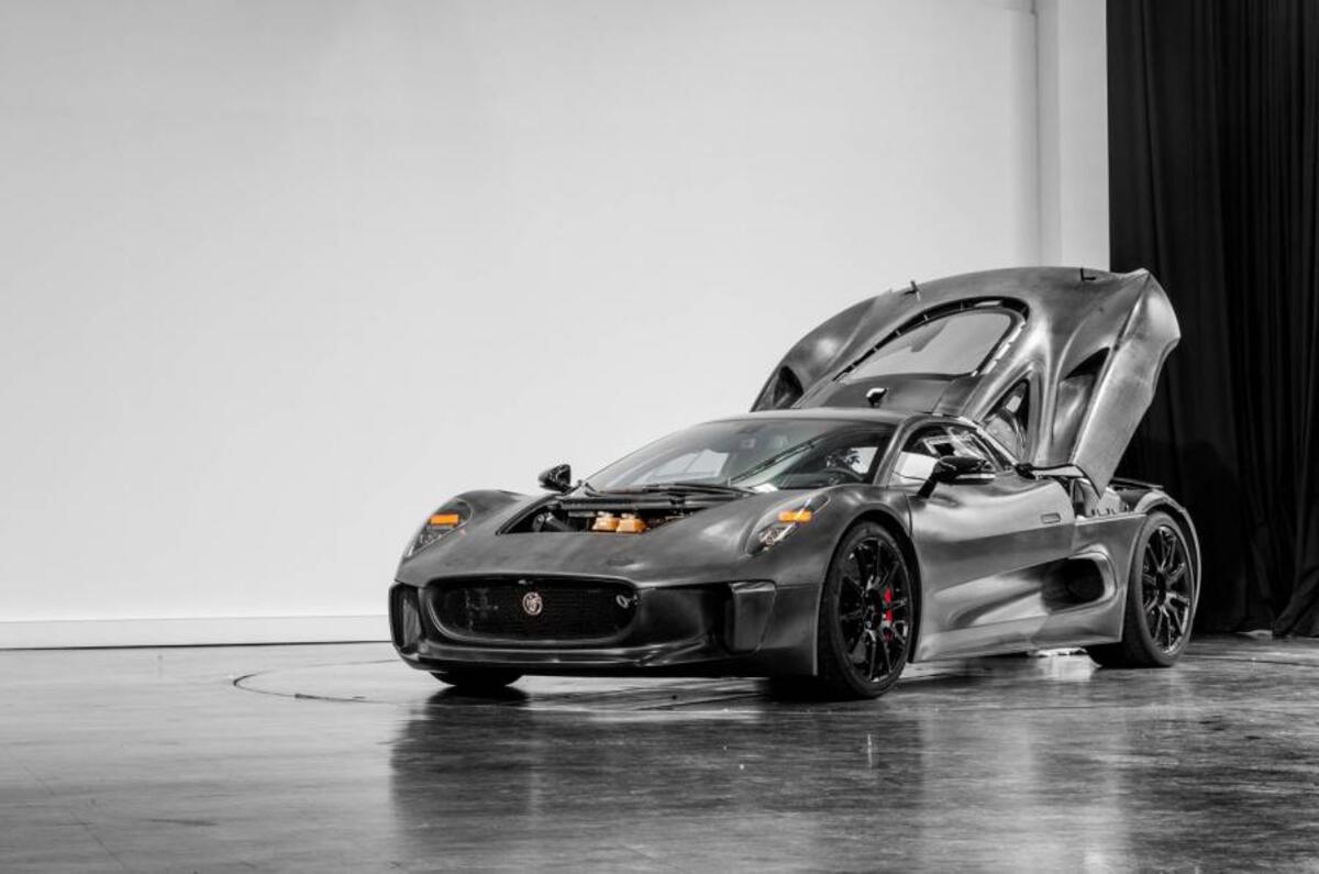 Jaguar C-X75 bonnet lid
